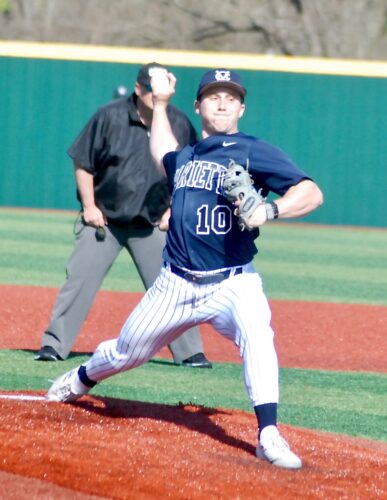 MC pitcher Ziance transferring to WVU